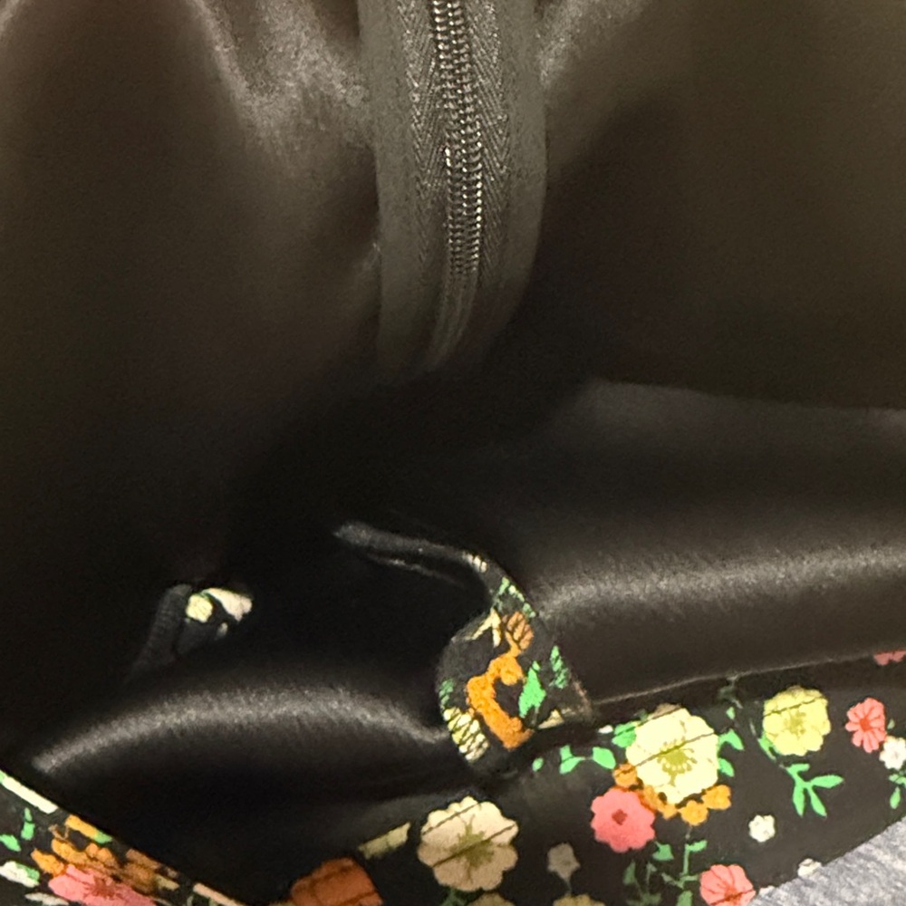 Tory Burch Wide Leg Pants Black/Floral Print Size 2 - Picture 10 of 10